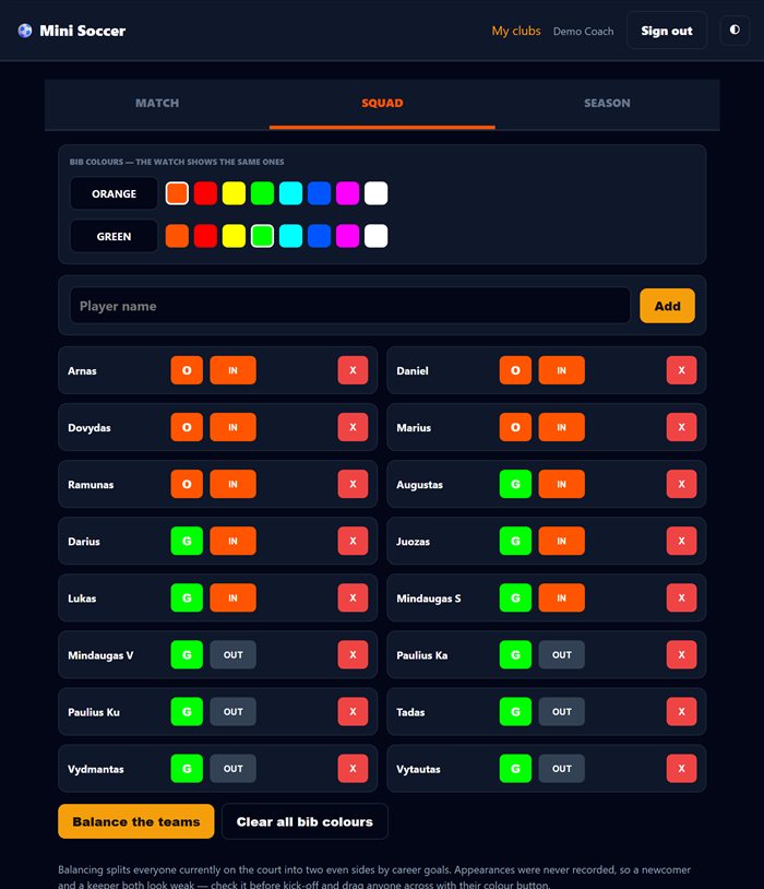 The Squad tab: bib colour pickers for both teams, players with colour and in/out buttons, and the sign-up link settings